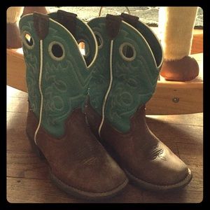 Kids 10.5 4LR Ariat Cowboy Boots square toe